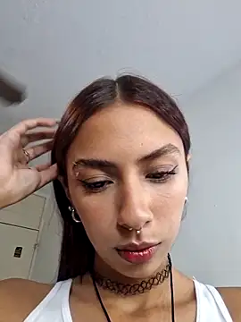 kristal-ambar - Kristal-Ambar's free webcam - UK Sex Cams