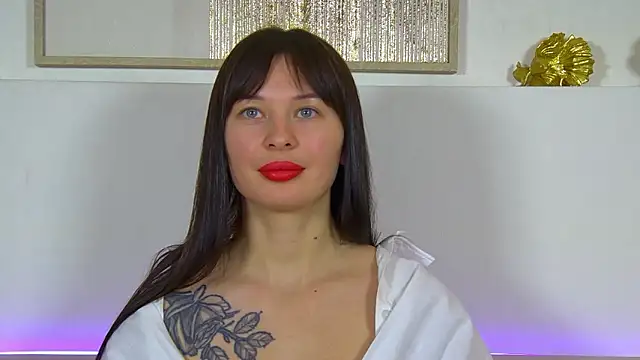 AlexandraBloom webcam