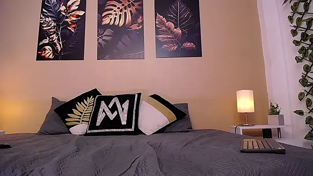 noahdiaz - NoahDiaz's free webcam