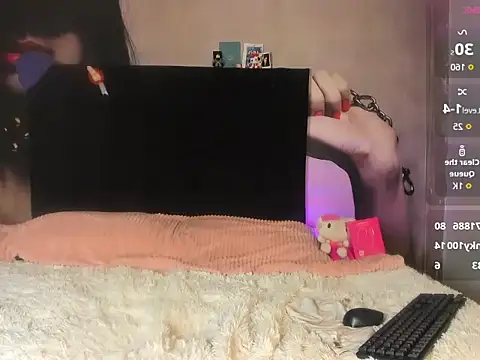 MELI_QUEEN_S7S webcam