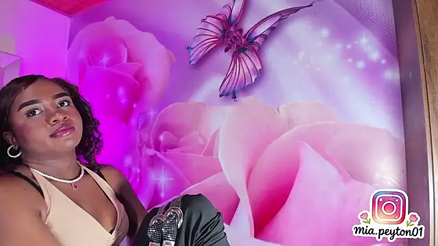 mia_peyton webcam