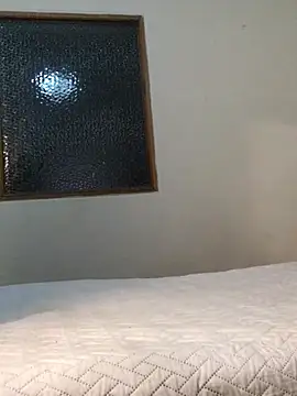 Julieta_Parker webcam