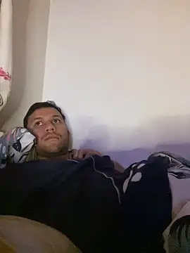 Michaell_Spinelly webcam