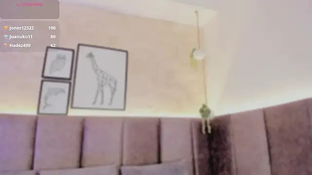 chloe_sullivannn webcam