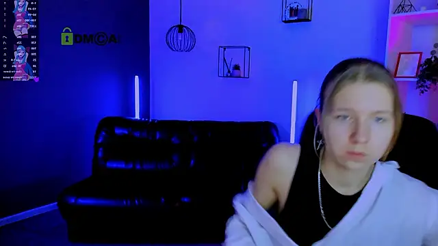 gloria_bubble webcam