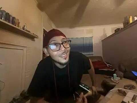 ThrowedWorldWide webcam