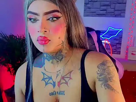 Niki_adams001 webcam