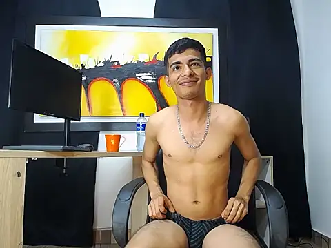 Apolo_Richards webcam