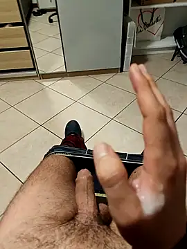 LucifertheGenius webcam