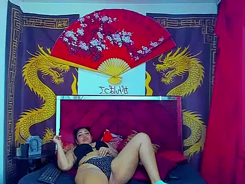 Latin_bigbutt webcam