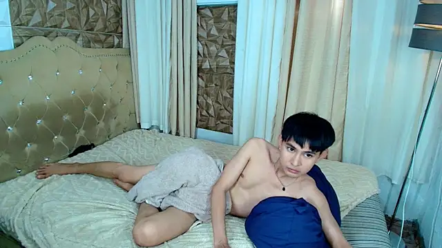 xlovercutietwink webcam