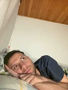 Michaell_Spinelly webcam