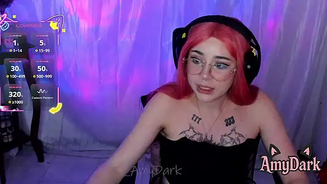 _AmyDark webcam