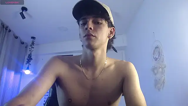 AmethystShadow17 webcam