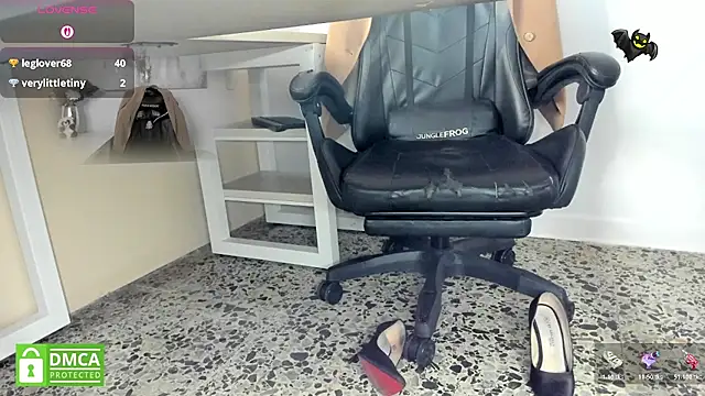 shaaroon_gold webcam