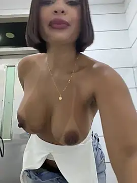 Irina_Velvett webcam