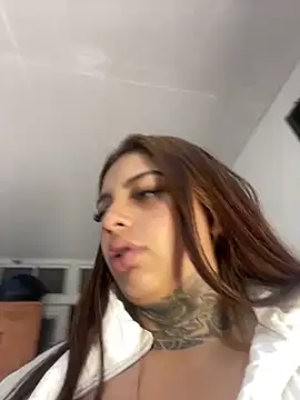 EmilyMoore_Pink webcam