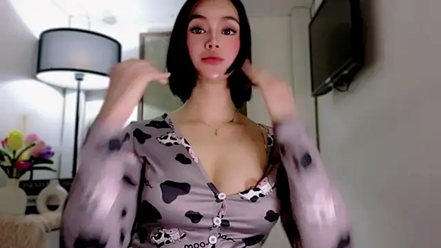 Anna_HollyDoll webcam