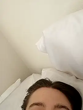 freakylittlebitch69 - Freakylittlebitch69's free webcam - UK Sex Cams