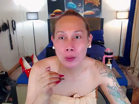 allysonevanns - Allysonevanns's free webcam - UK Sex Cams