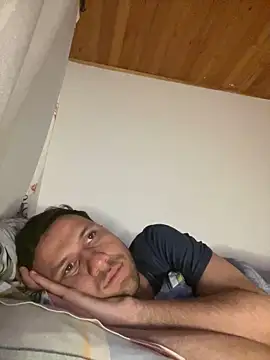 Michaell_Spinelly webcam