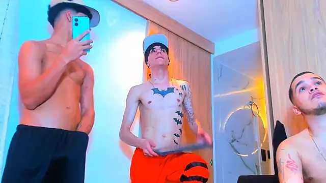 TheBatMansion webcam