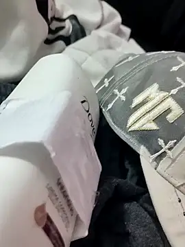 hairyandbigmann webcam