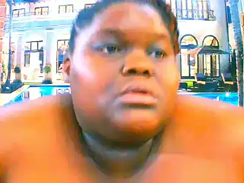 EbonyHotBuns webcam