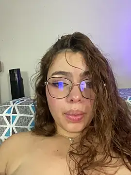 Webcam Model (Liza_1)  is live.Free join now!