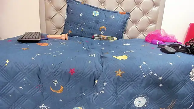 chloe__brownn webcam