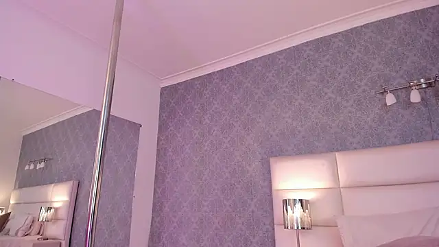 celeste_amber - Celeste_Amber's free webcam - UK Sex Cams