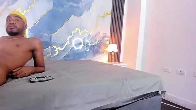 Kylieandjhonny webcam