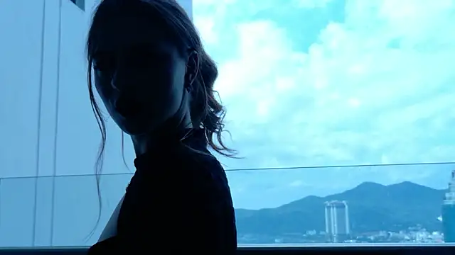 sienna_voss (F young) - juicy tasty deep blowjob