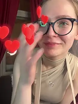 mykittysaymeow (F teen) - Connect my toy first time ... omg