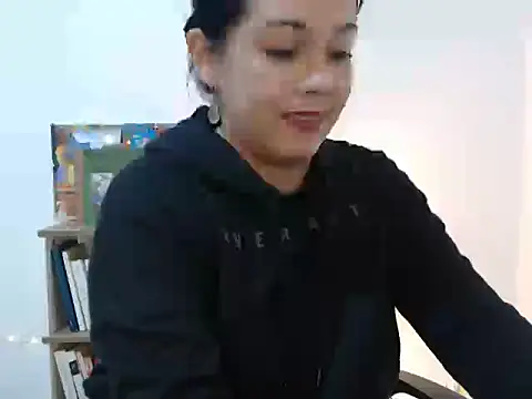 camii_7 - Camii_7's free webcam - UK Sex Cams