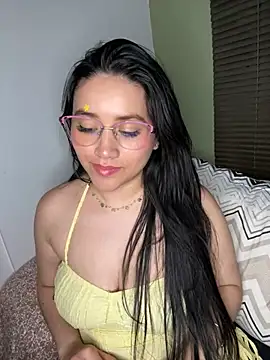 Webcam Model (Veronica_Wins_) is live