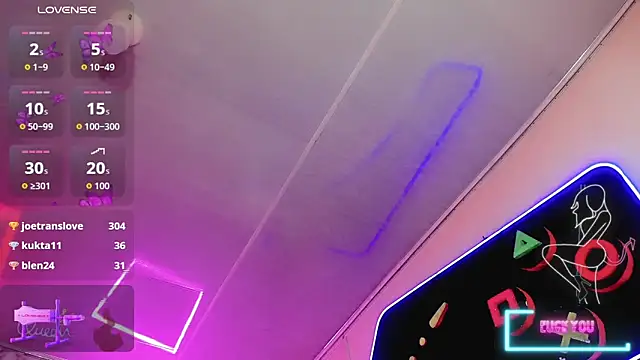 naomy_velez__ webcam