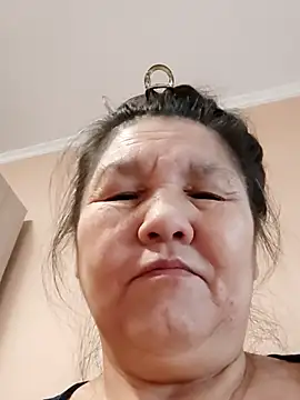 Zulfiya_Bruce webcam