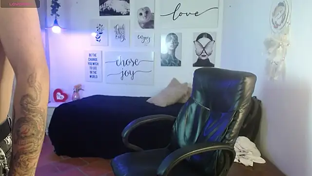 AmethystShadow17 webcam