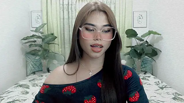 PrettyBlythes_TS webcam