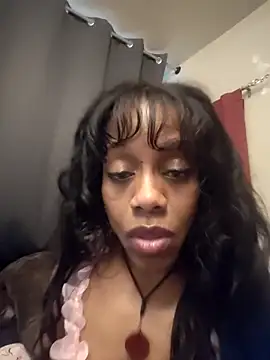 nataliegainer_goodies (F mature) - Another Knight??