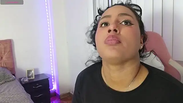 Valery__lovex webcam