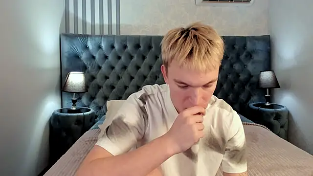 Derek_Banville webcam