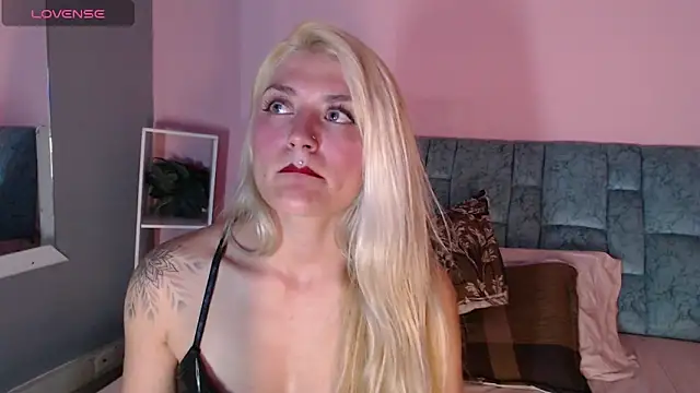 Camila_Russoo webcam