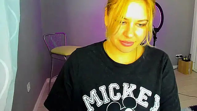 Passion-Blondy webcam