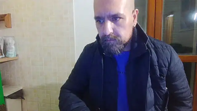 amirdib2025 - AMIRDIB2025's free webcam - UK Sex Cams