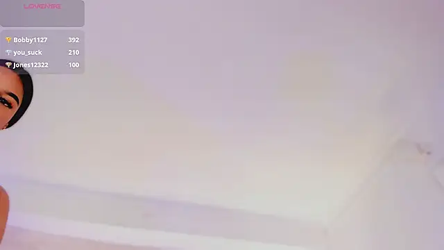 chloe_sullivannn webcam