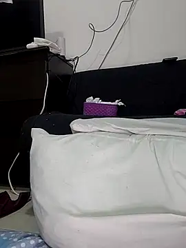 estrella_tasty webcam