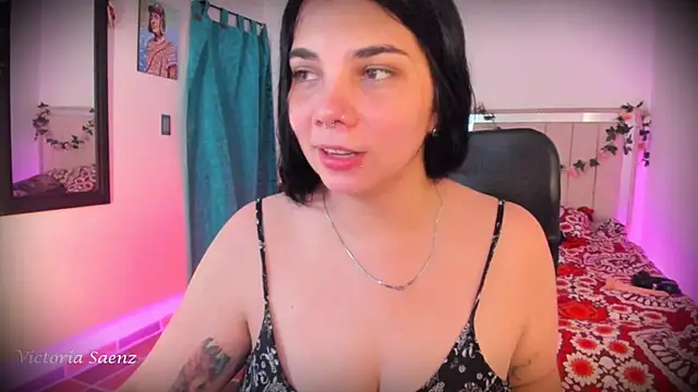 victoriaasaenz_ webcam