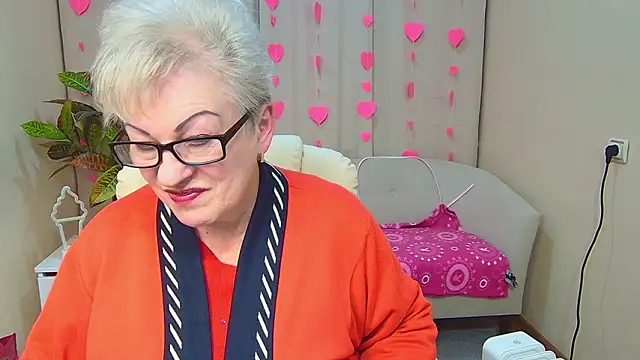 kaylesmoll - KayleSmoll's free webcam - UK Sex Cams